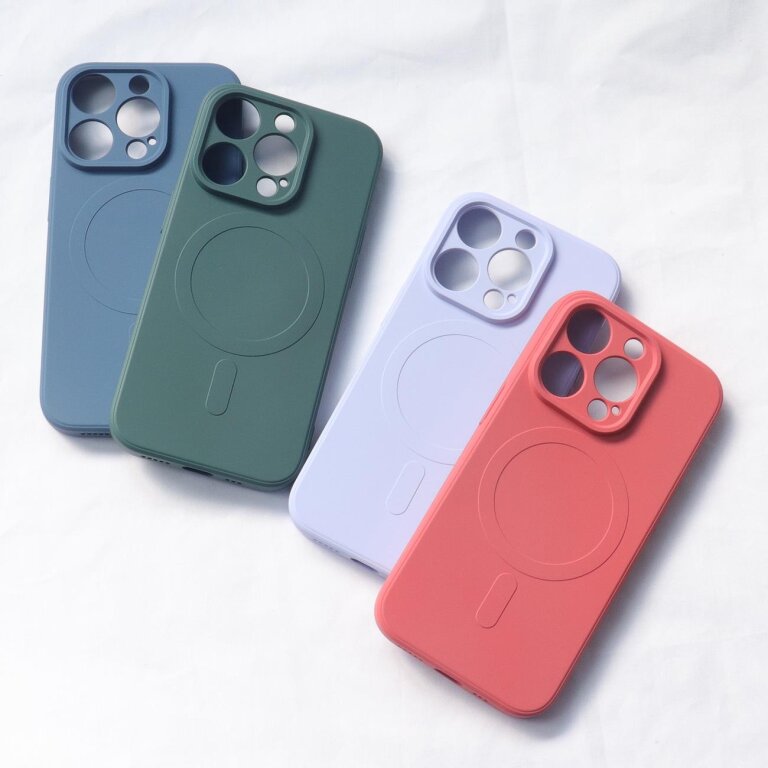 Silikonowe etui z MagSafe do iPhone 15 Plus Silicone Case czarne (2)