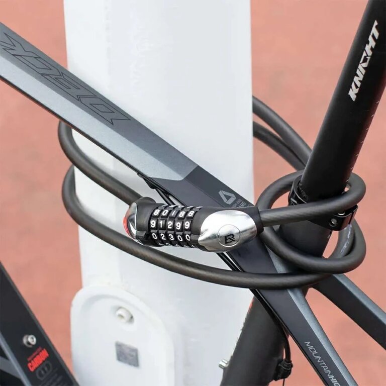 Zapięcie rowerowe na szyfr 5-cyfrowy z linką stalową podświetlaniem LED 180 cm - czarne (6)